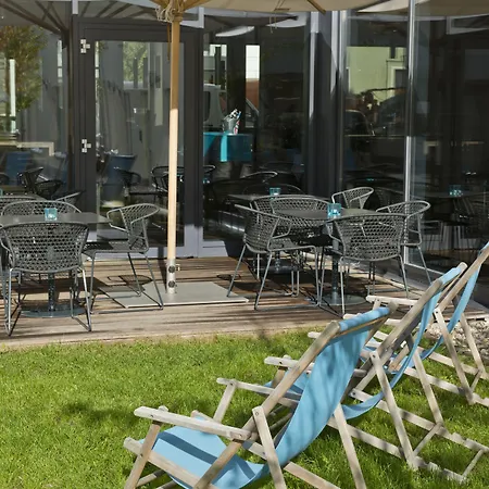 One München-westend Hotel 3*