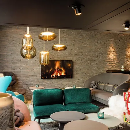 One München-westend Hotel 3*