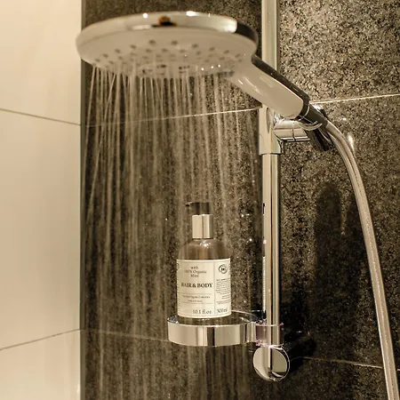 One München-westend Hotel 3*