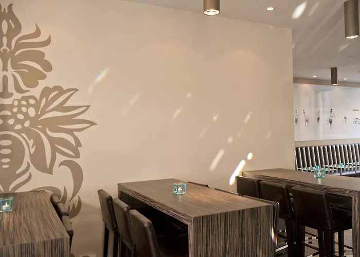 One Muenchen-westend Hotel