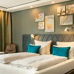 One München-westend Hotel
