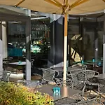 One Muenchen-westend Hotell 3*