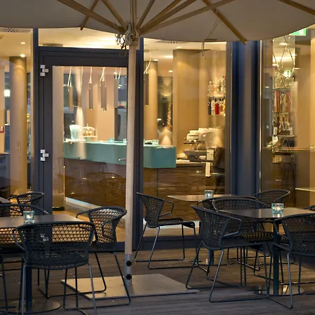 One Muenchen-westend מלון 3*